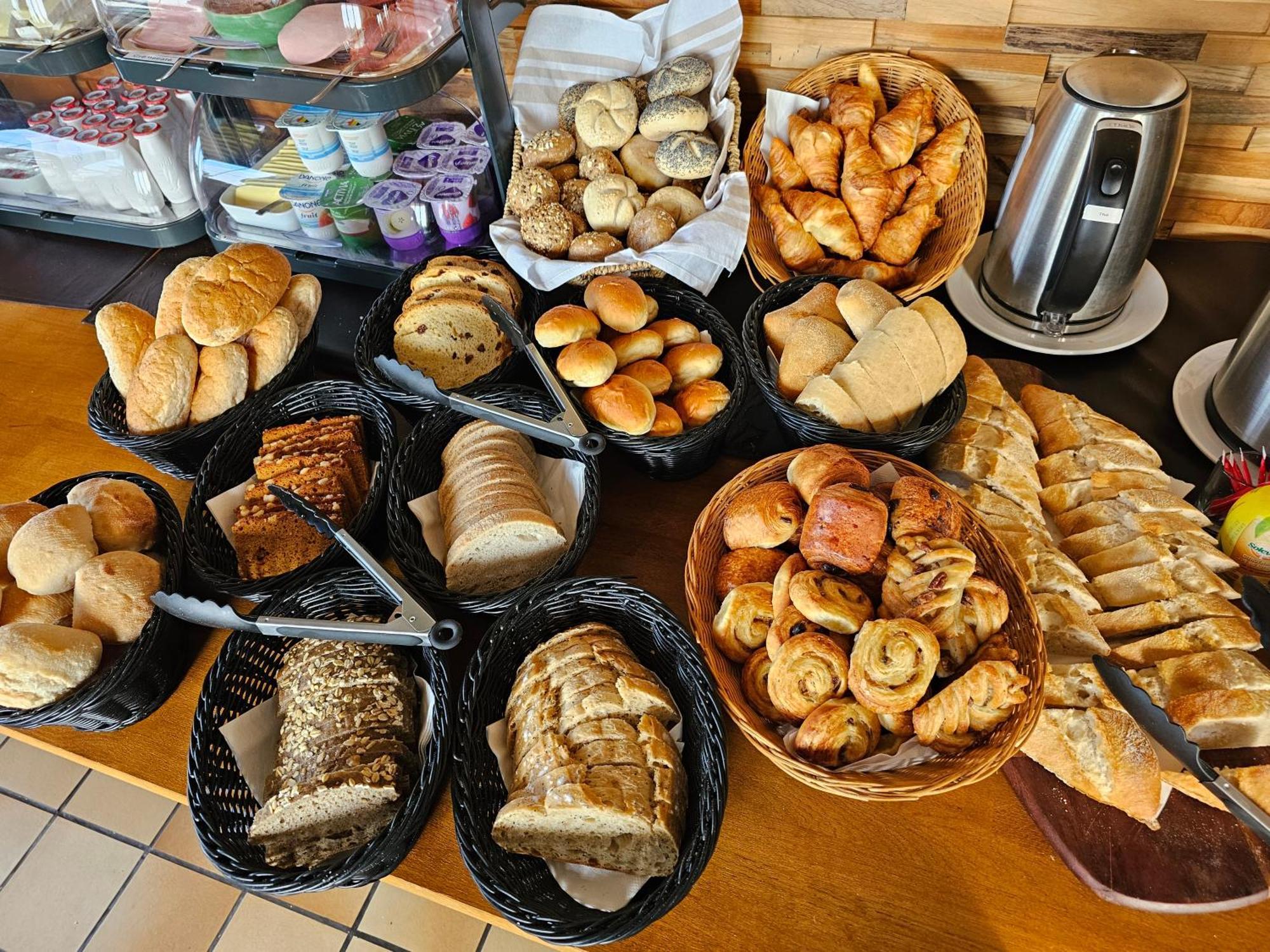 Hotel Westendia And Free Parking Top Breakfast Ostende Exterior foto